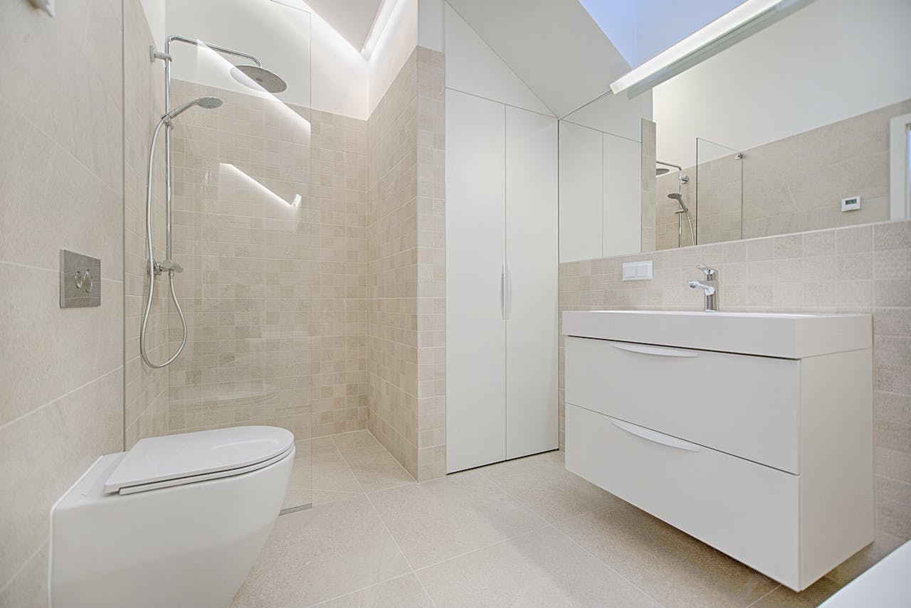 installation sanitaires et carrelage moderne Haute-Corse